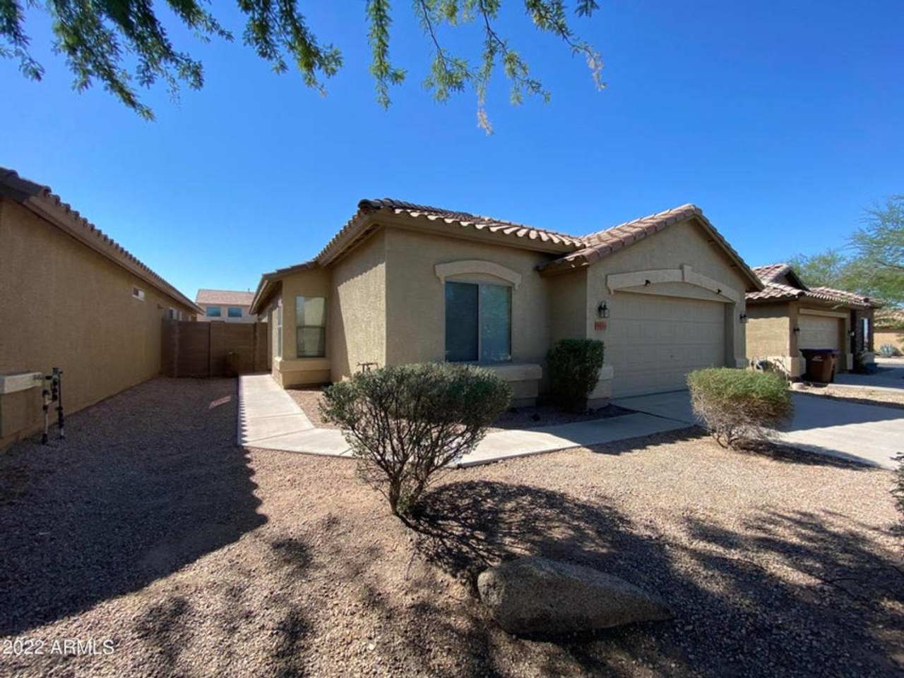 Spacious 3 bedroom home in Maricopa!