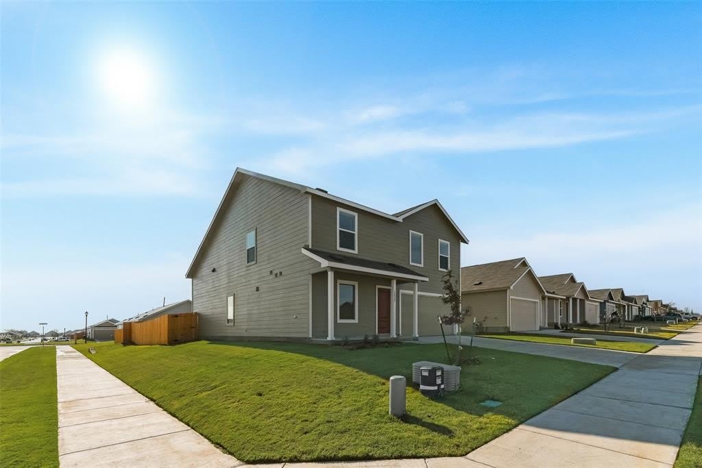 1032 Sugarberry Street