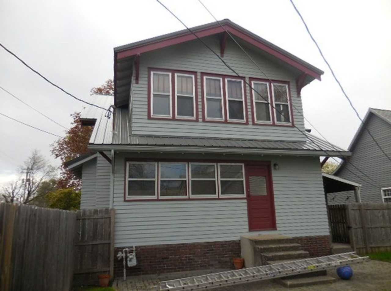 Spacious 3BR House in Rochester