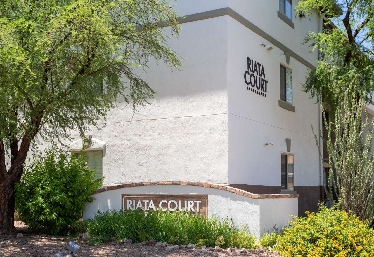 Riata Court