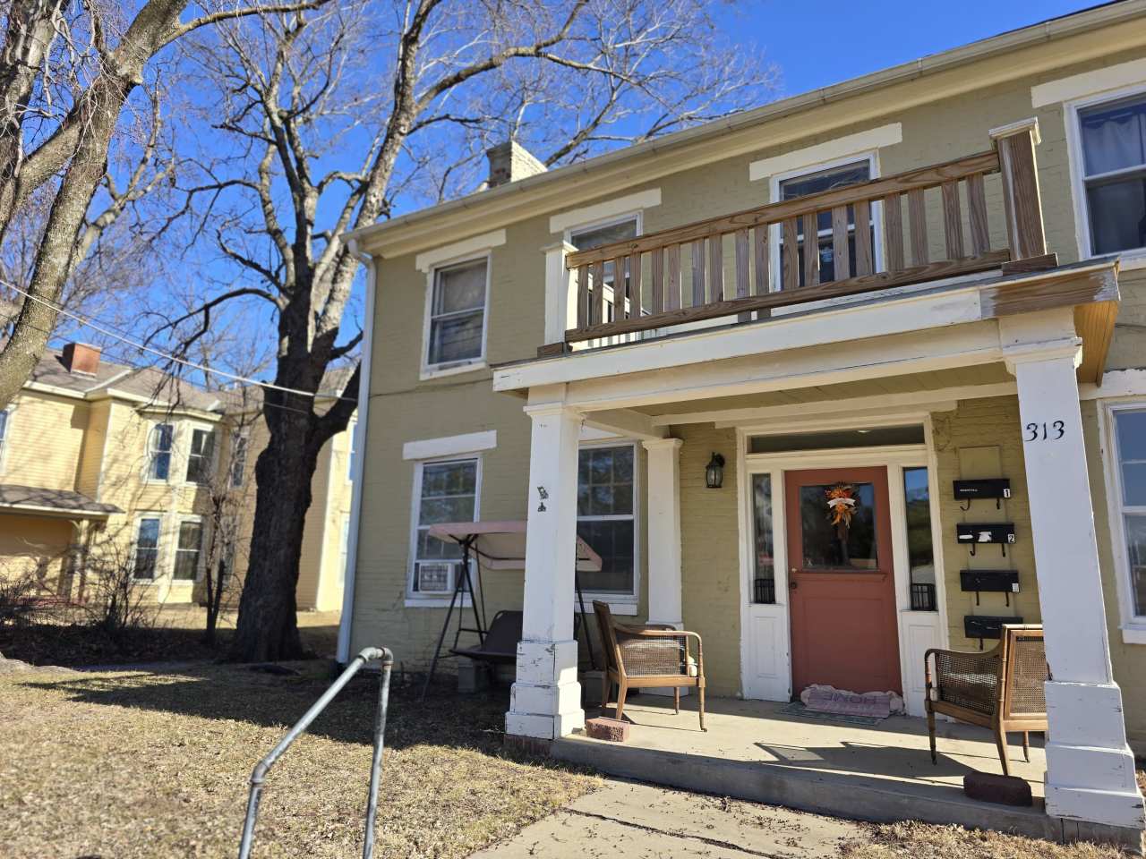 313 South Pleasant Street - 1