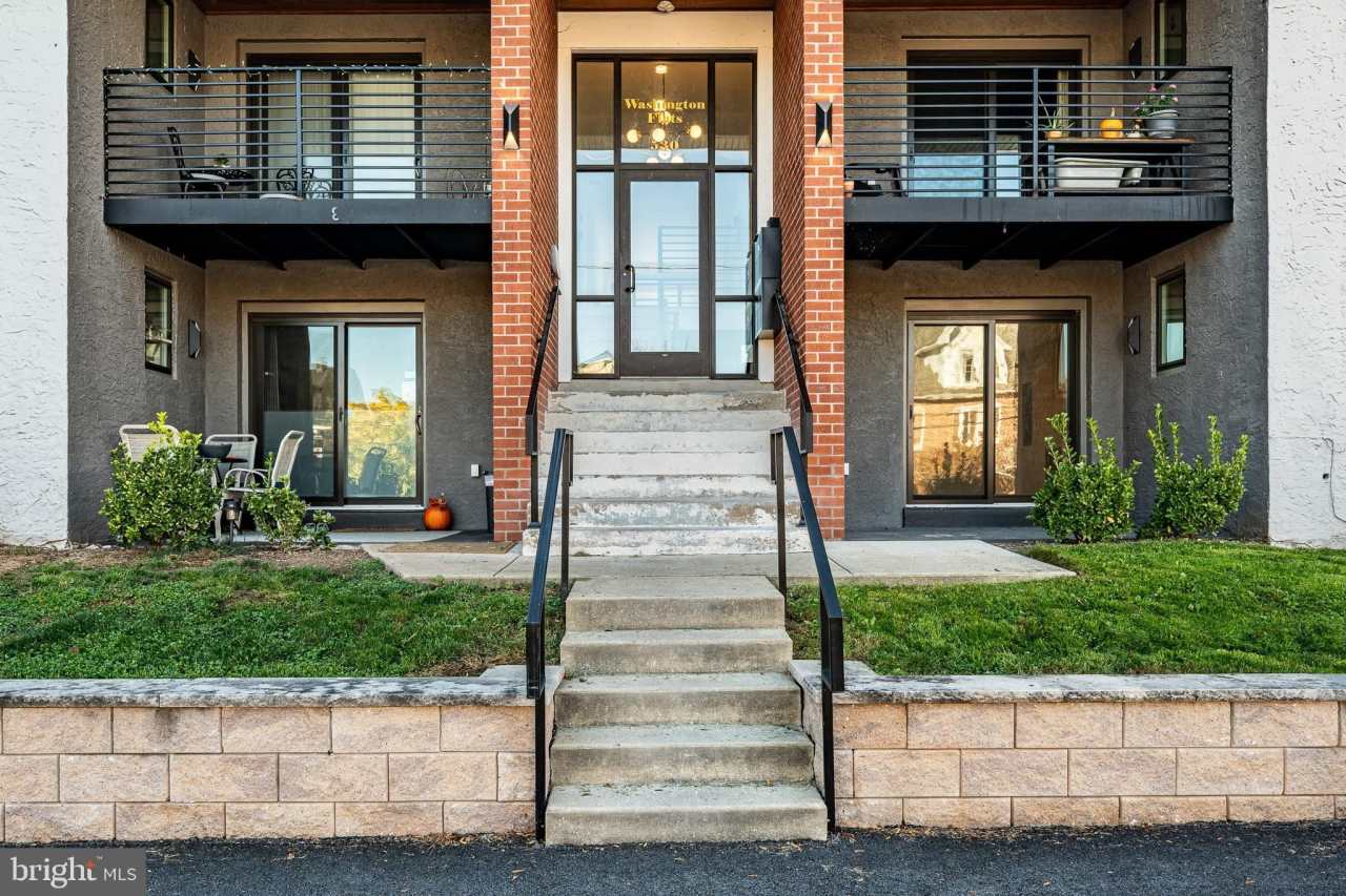 530 WASHINGTON Avenue unit: 1