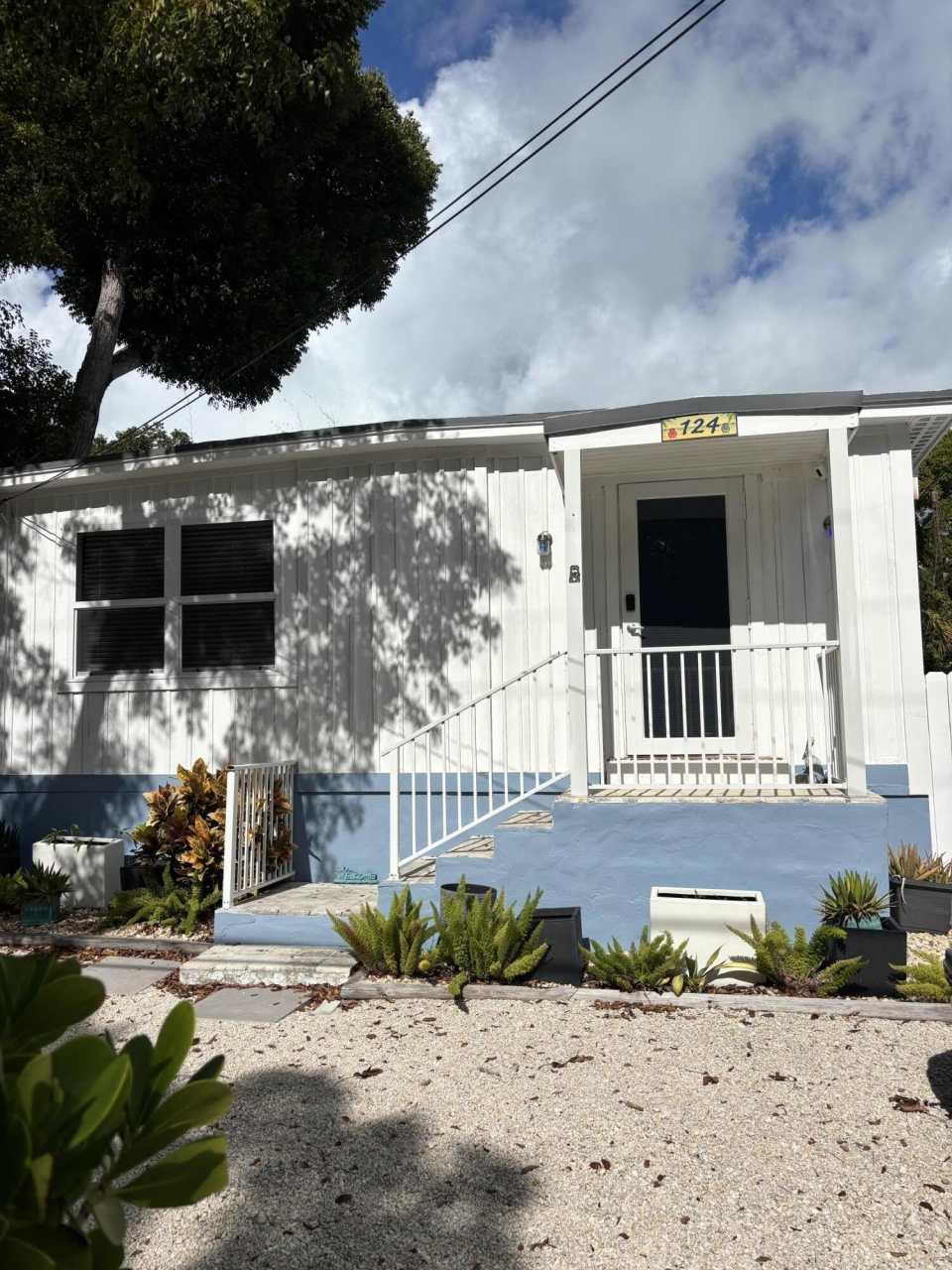 124 S 124 Bay Harbor Drive