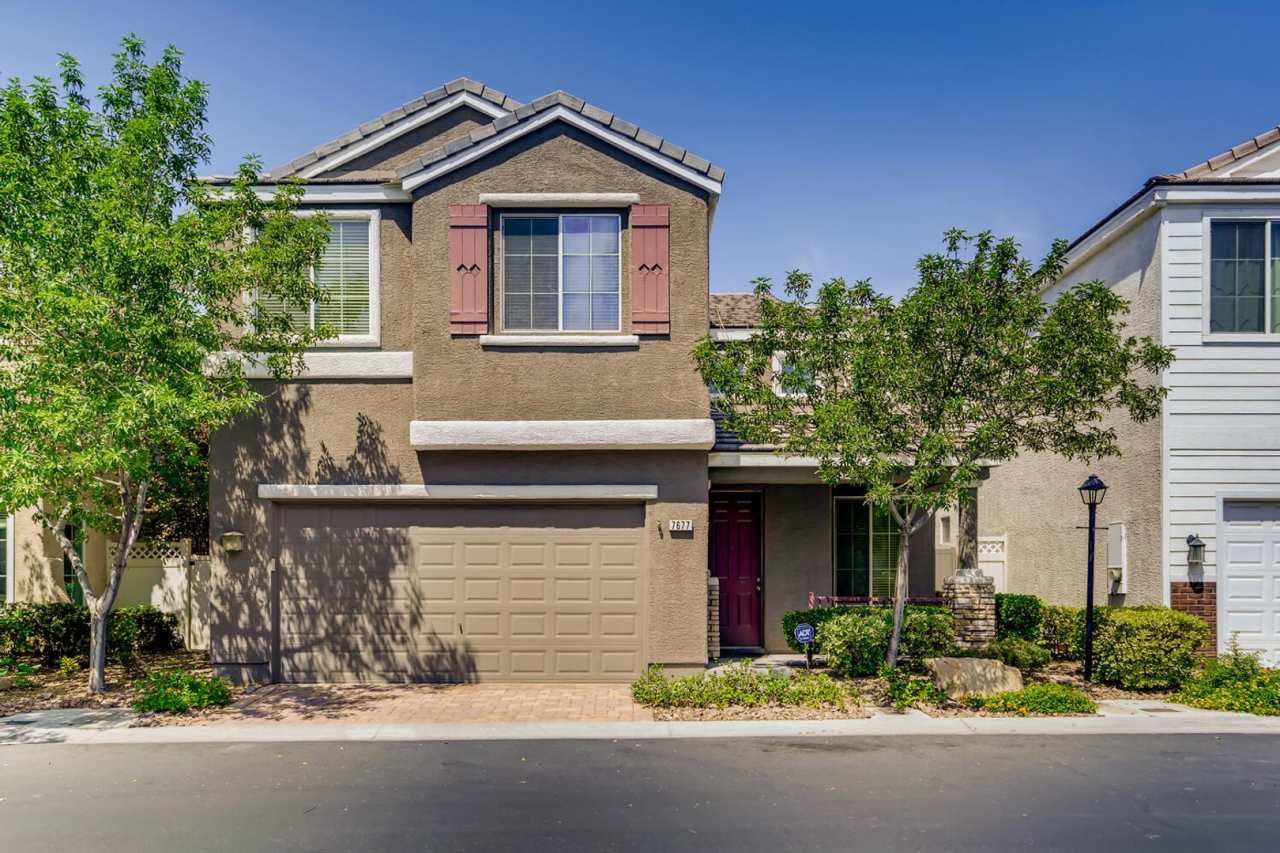 Gorgeous Home in Gated Community!