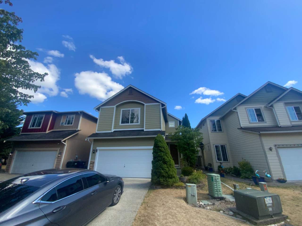 *** NEW RENT SPECIAL - $500 OFF FIRST MONTH'S RENT! *** Newly Remodeled Puyallup Gem - Modern Comfort and Style in a Prime Location