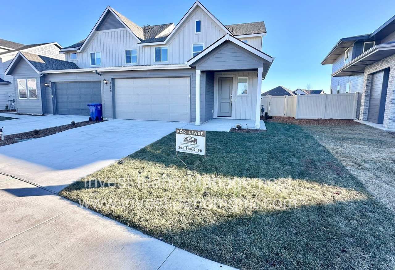 Beautiful less than a year old Luxury Townhome available soon!