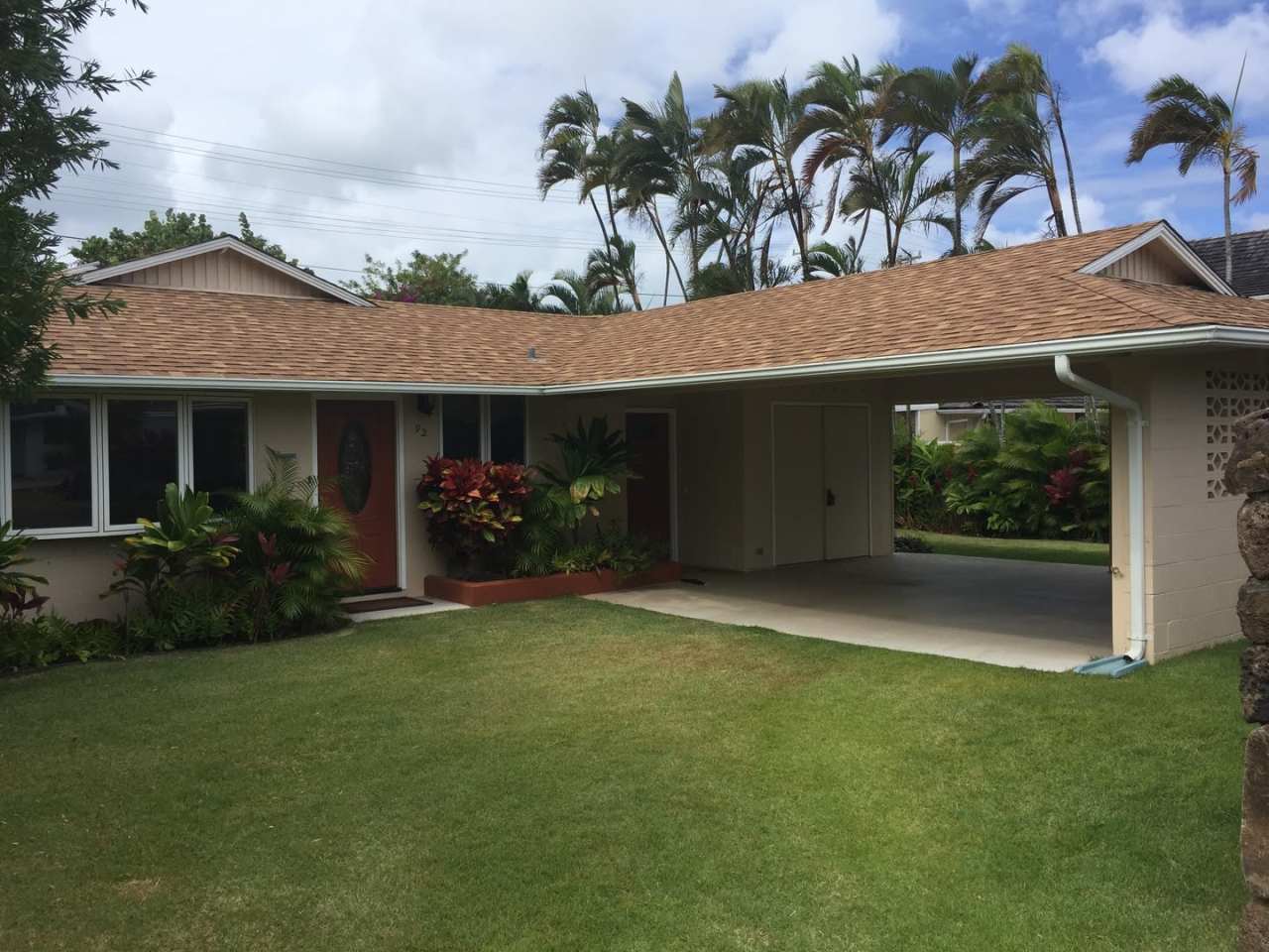Aikahi Park Beautiful Four Bedroom Home