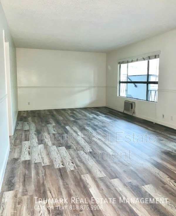 585 E Washington Blvd