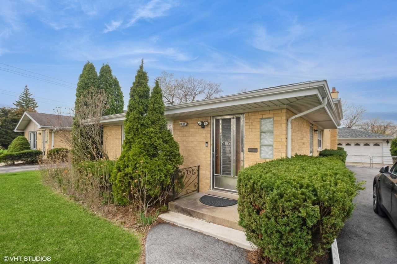 1632 N Greenwood Avenue