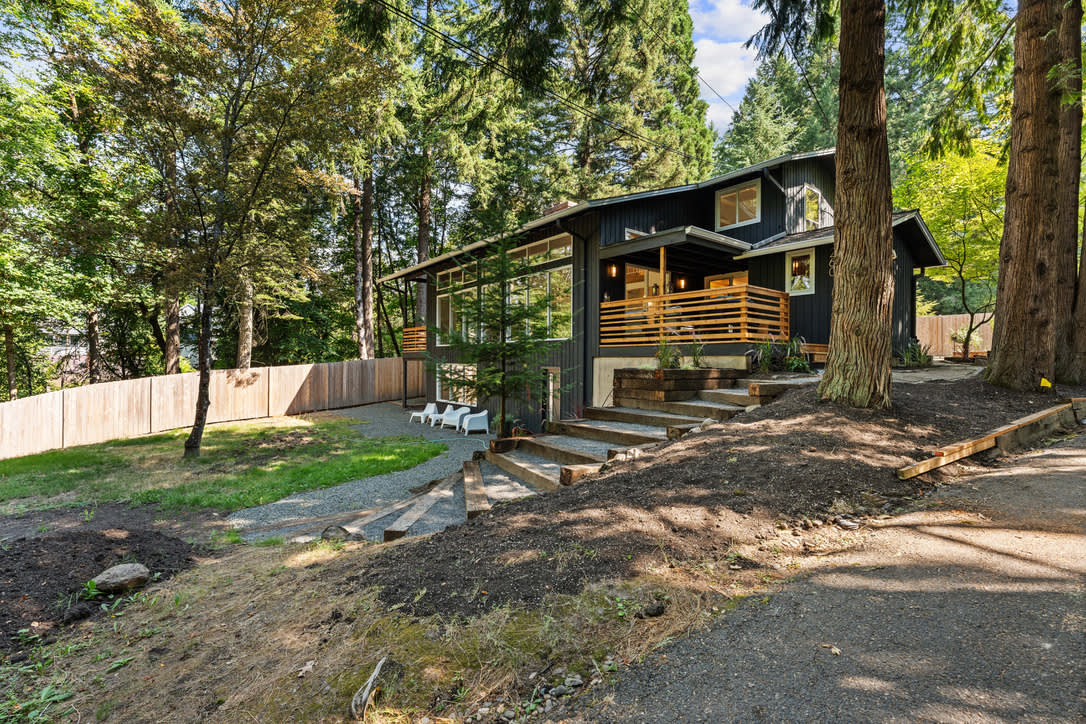 260 Northwest 114th Avenue