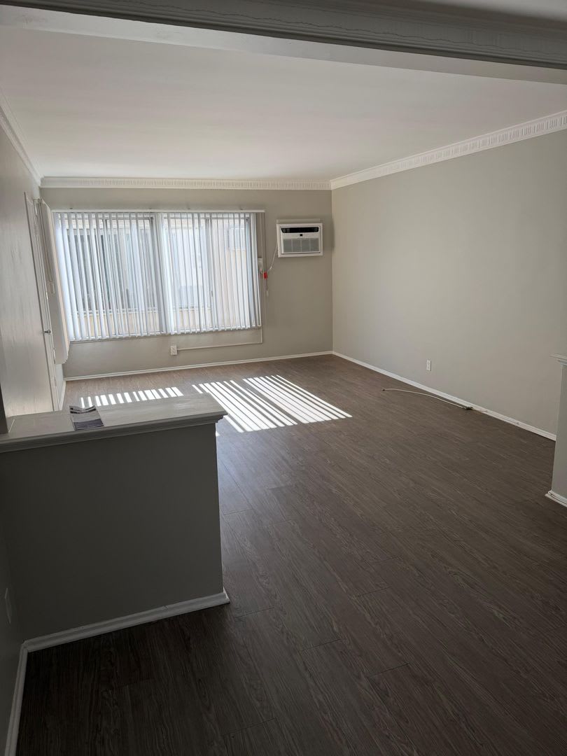 5309-5315 Whitsett Avenue