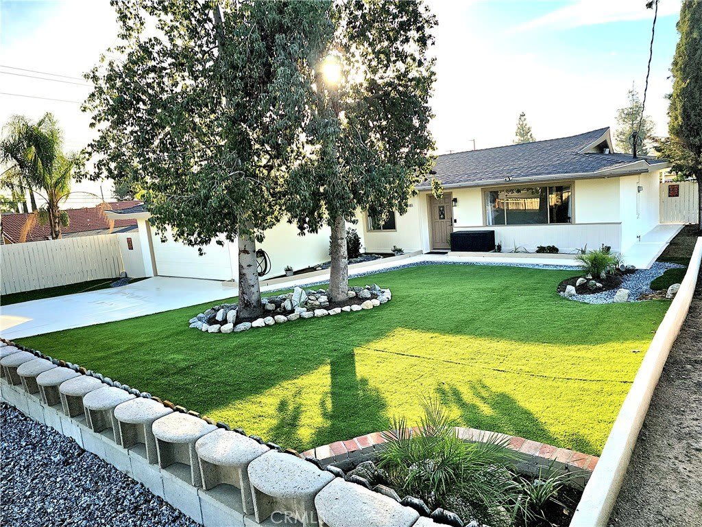 11981 Franklin Street