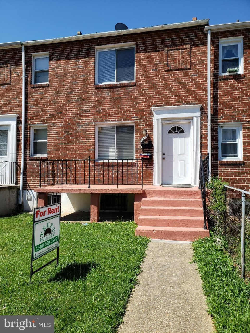 5338 NELSON Avenue unit: Apt 1