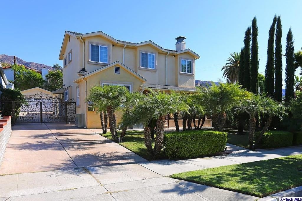 430 N Bel Aire Drive