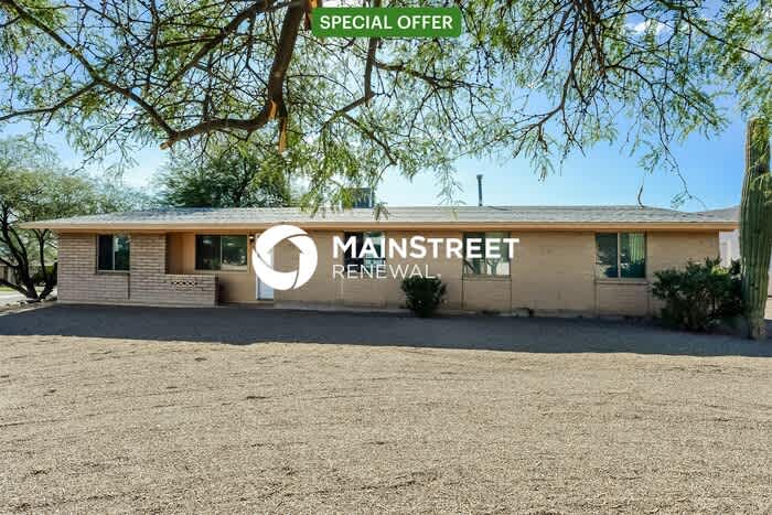 6725 South Via Perico