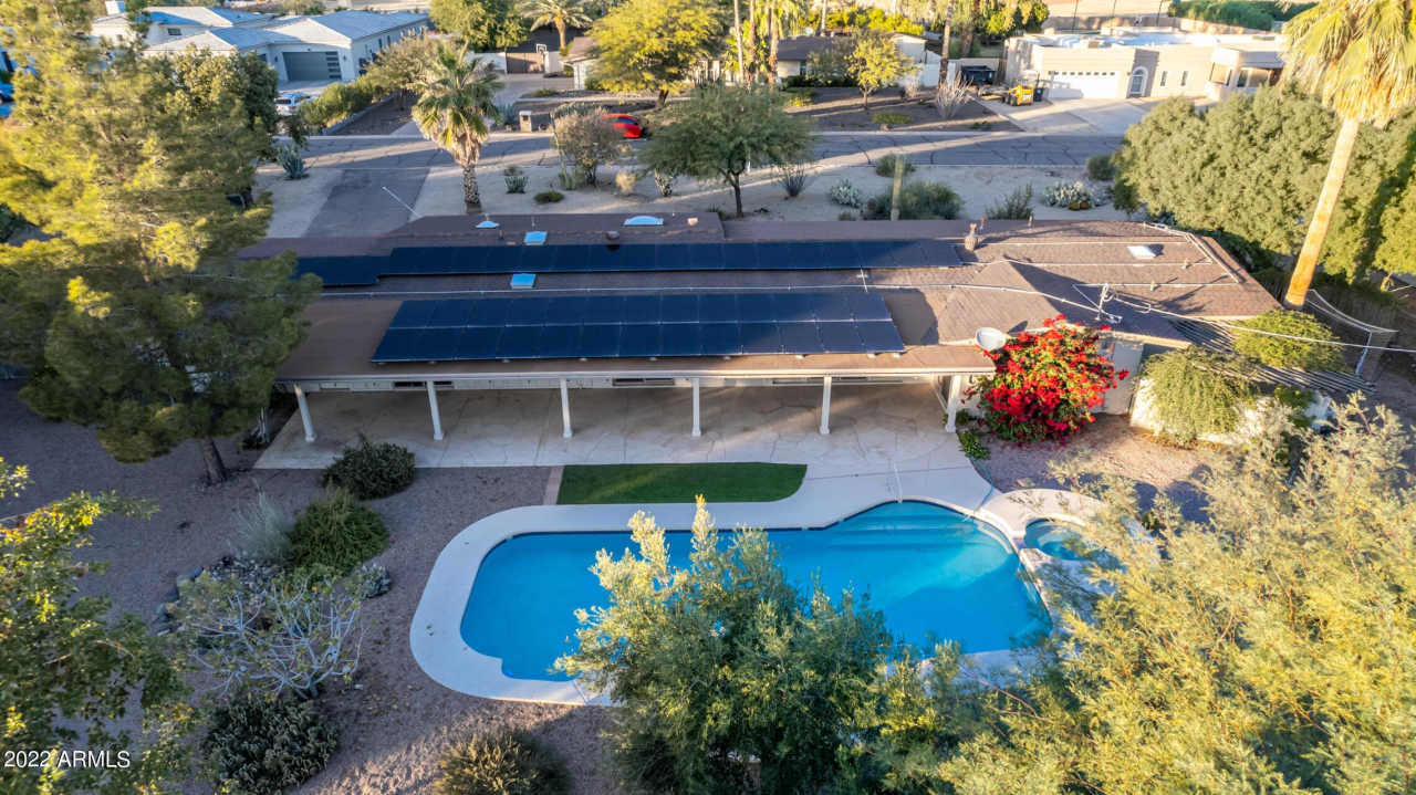 6615 E Desert Cove Avenue