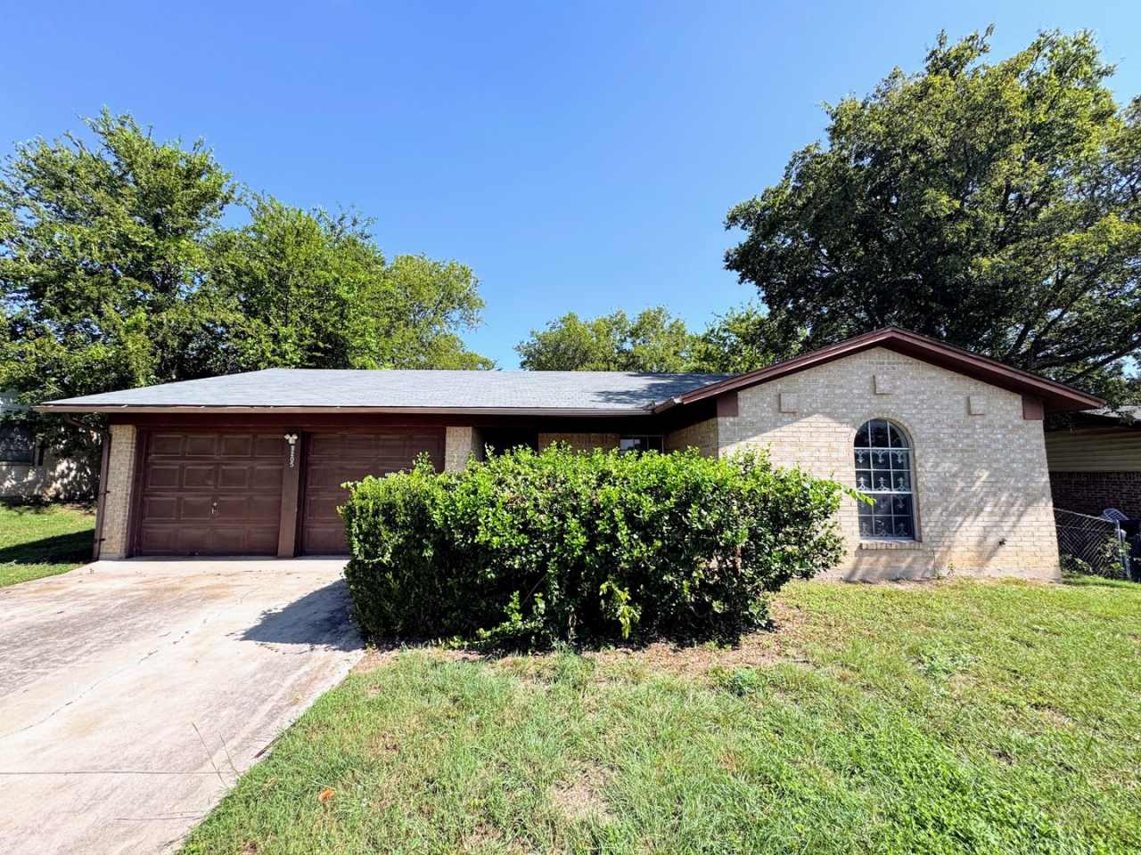 360 Virtual Tour Available