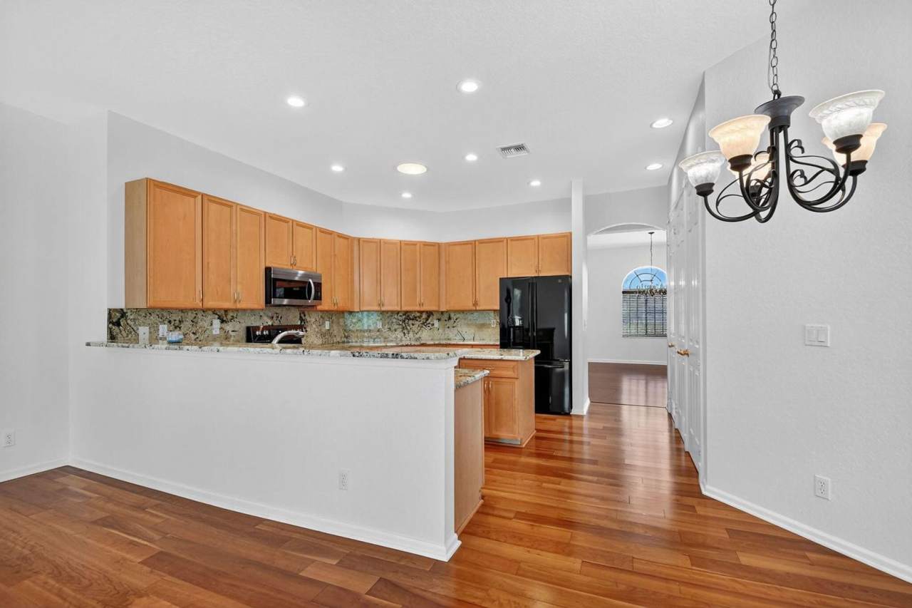 11582 Windsor Bay Place, Wellington, FL 33449