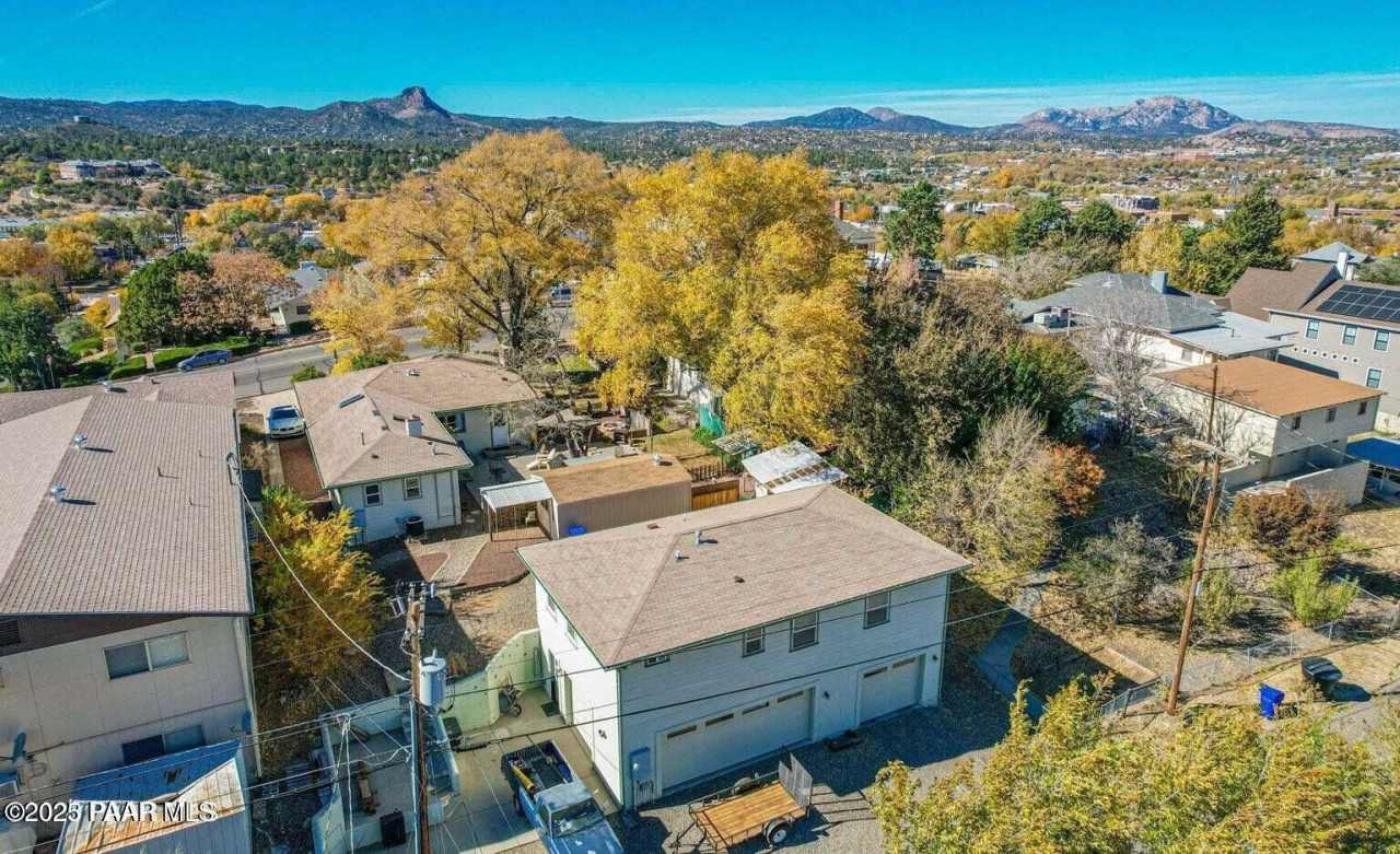 243 S Pleasant Street