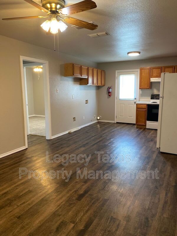 701 Miracle Ln Apt #D