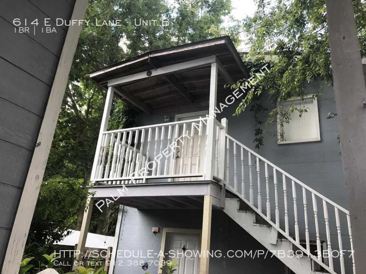 Adorable Studio Apartment Available with great shared Courtyard