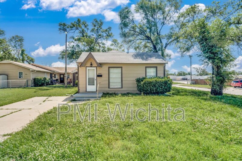 2156 South Santa Fe Street