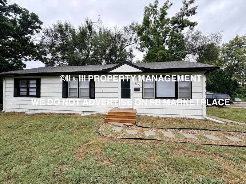 8704 West 70th Terrace