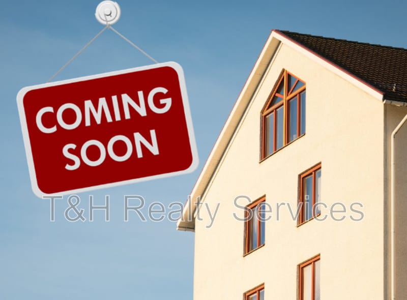 1510 North Gladstone Avenue