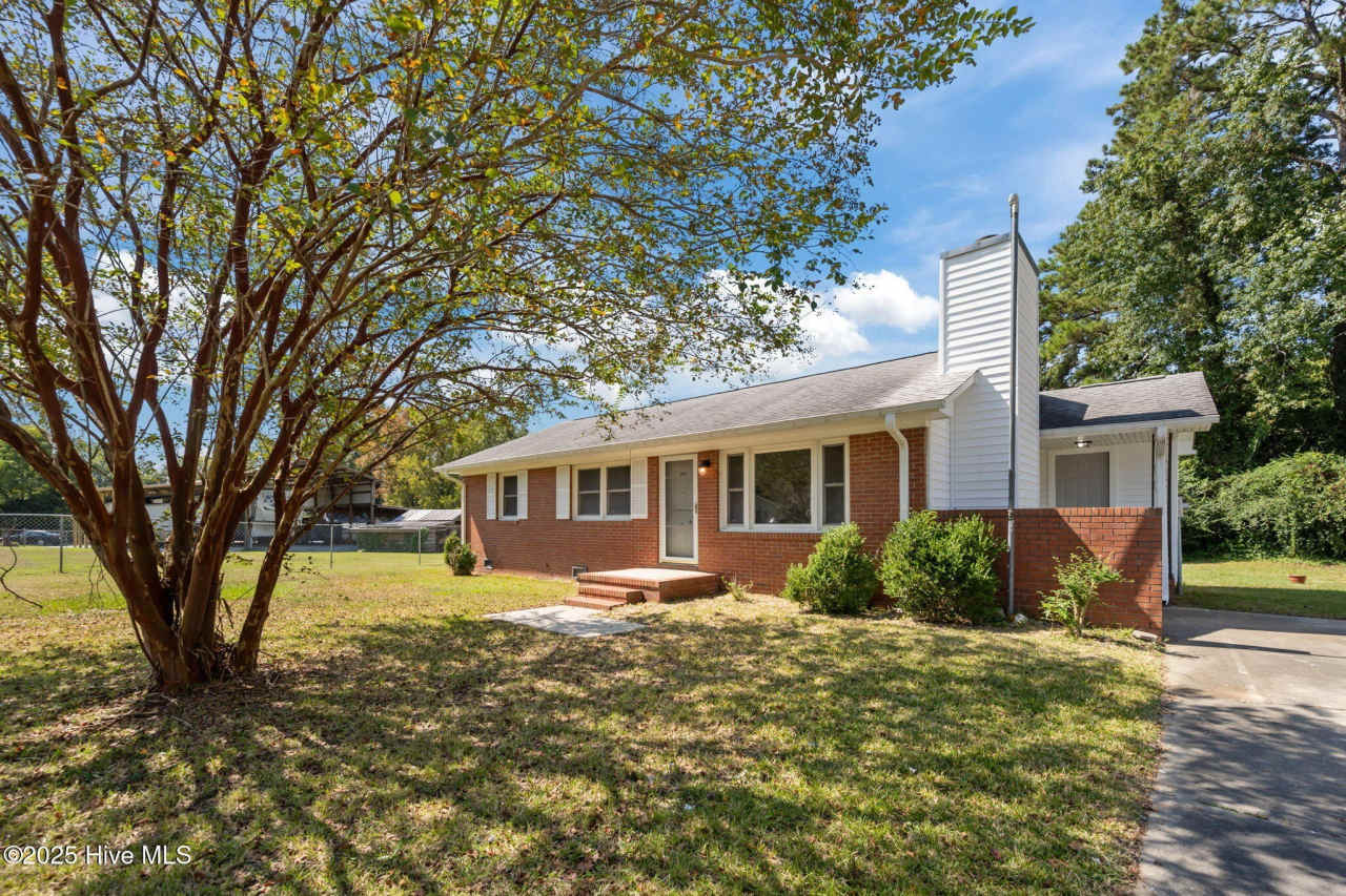 2503 Country Club Road