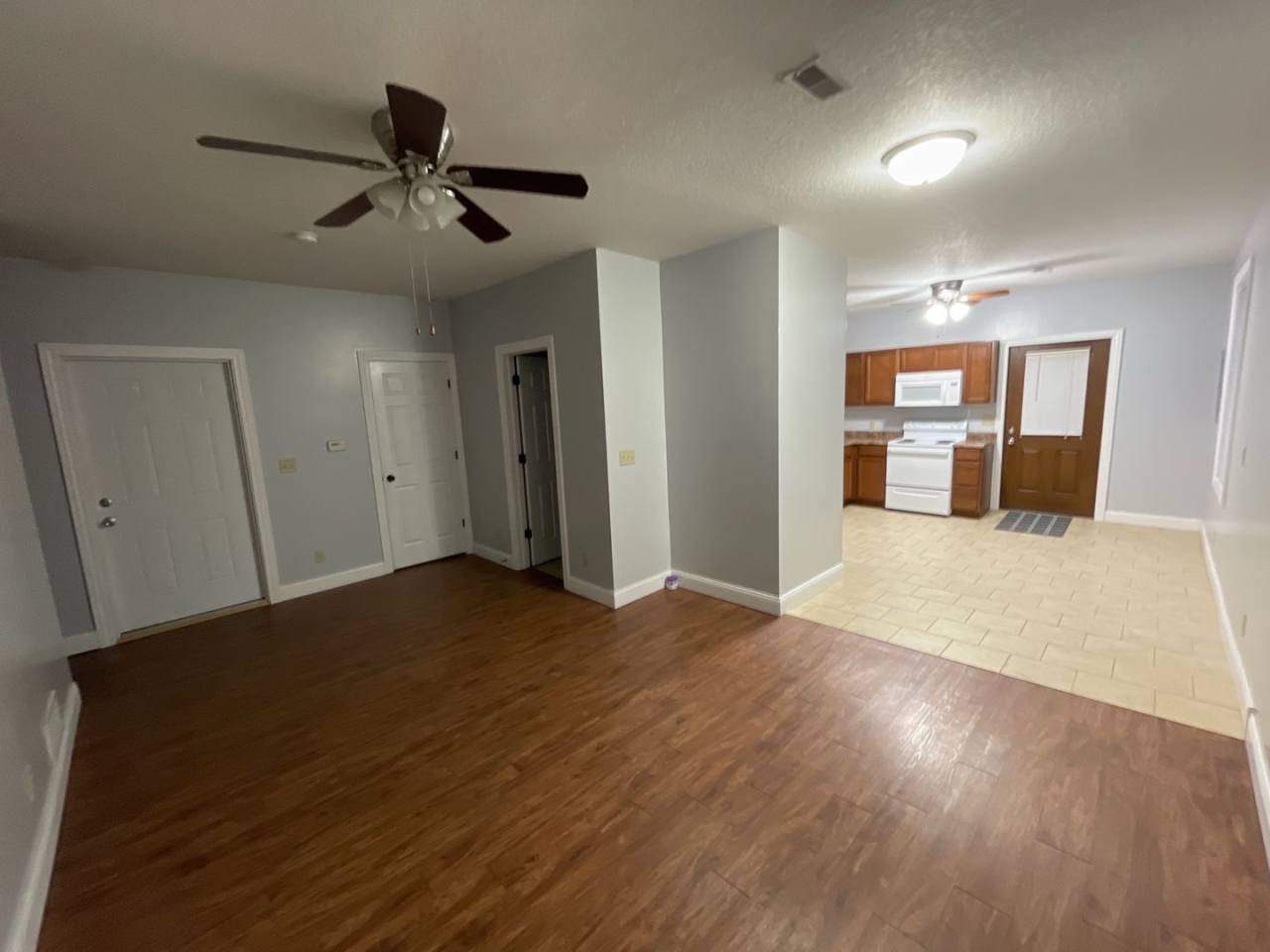 3 large bedrooms with large closets  2 full baths Great convenient location