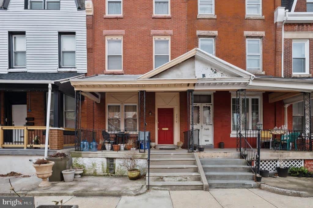 3216 TURNER STREET #3RD FLOOR UNIT