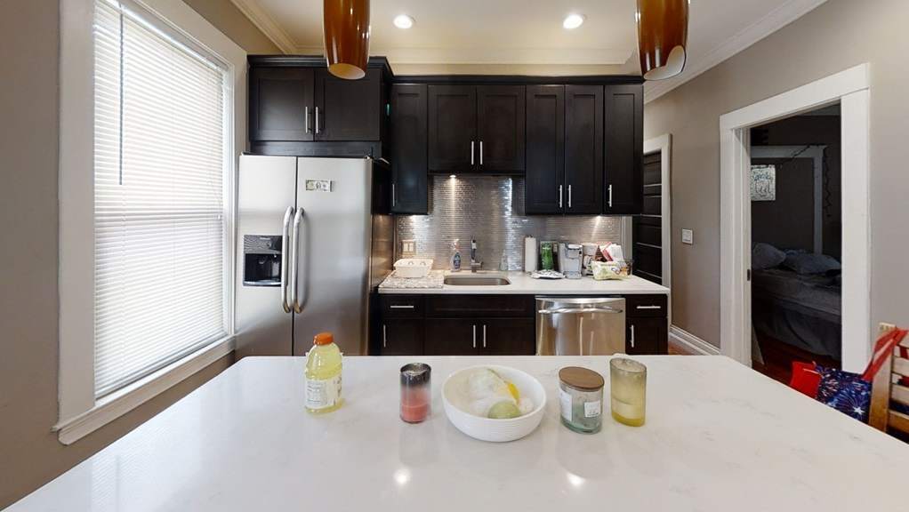 17 Pleasant Street - 1