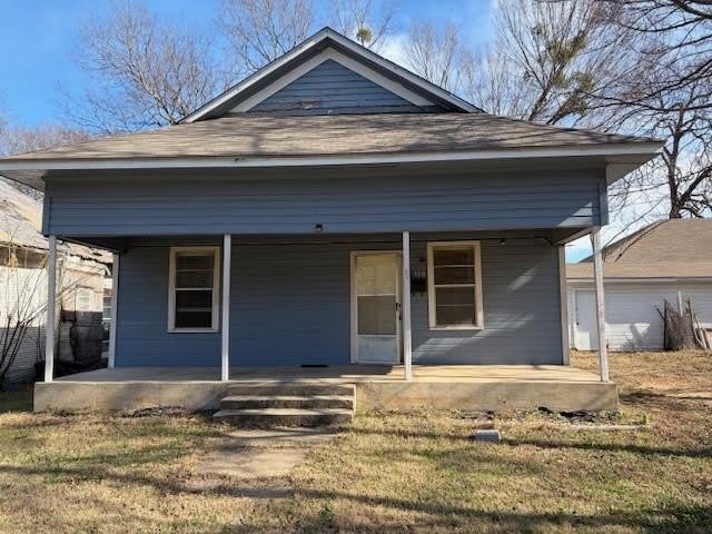 320 NW 9th St. Street