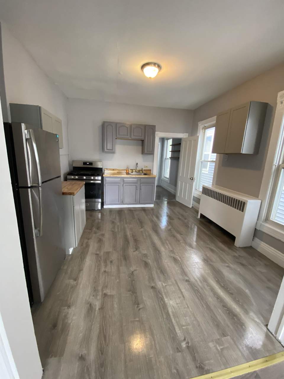 106 Jackson Avenue - 2F