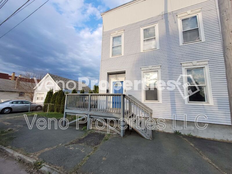 1850 8th Ave.