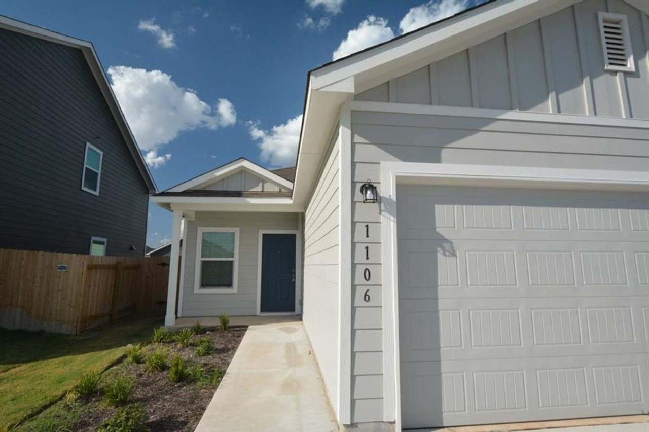 Excellent single 3 bedroom 2 bath in Bastrop