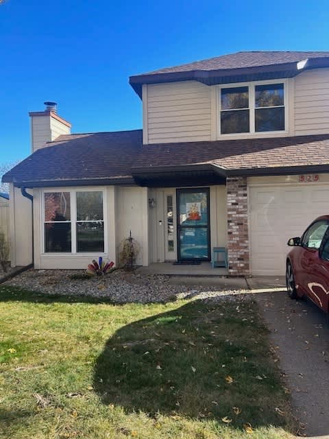 525 Wellington Court - 1