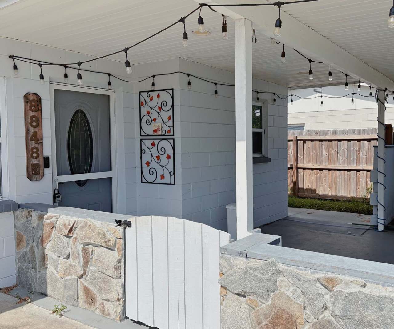 3-Bed, 2-Bath Home with Spacious Fenced Yard in Pinellas Park!