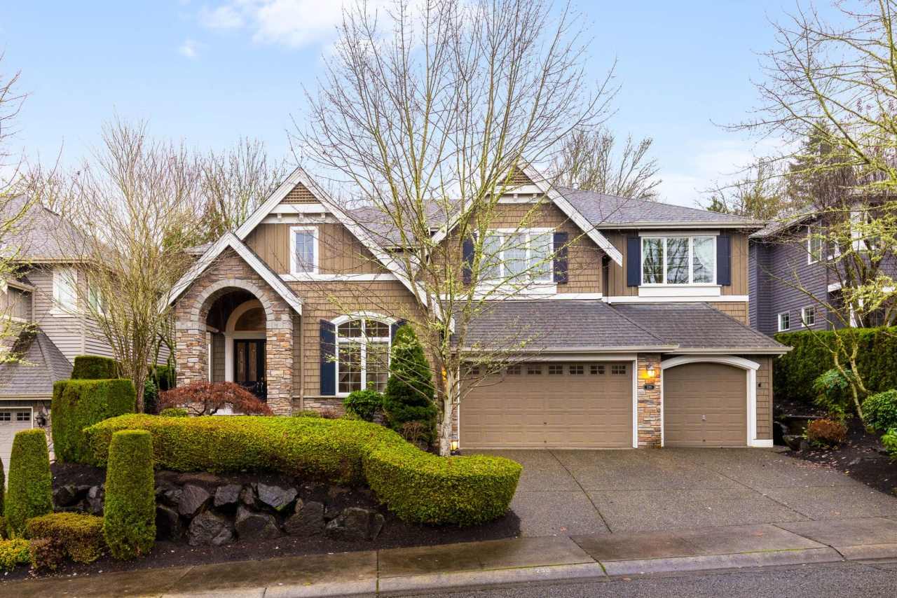 Stunning Sammamish Home, this home is a lifestyle!!