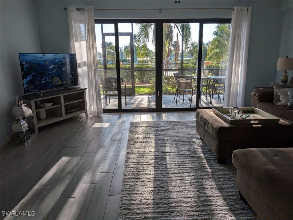 16100 Bay Pointe Boulevard unit: 104