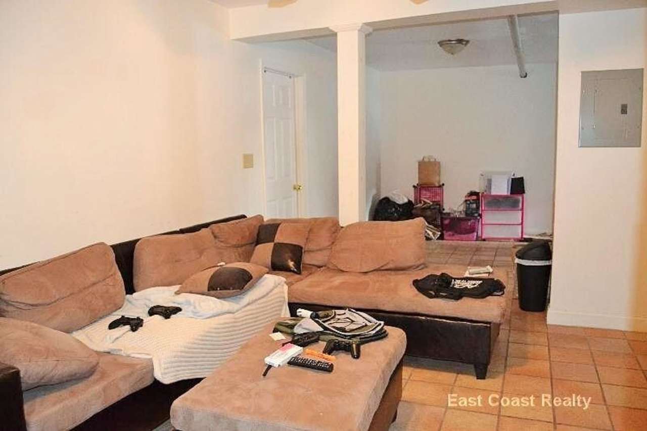 Solid Garden Level Apt w Heat and Hot Water Included! Near T, Whole Foods, Star Market! Brookline Border! Cat OK