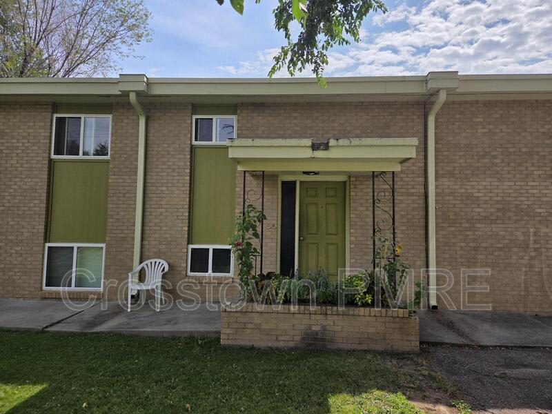 1012 North Van Buren Avenue - 2