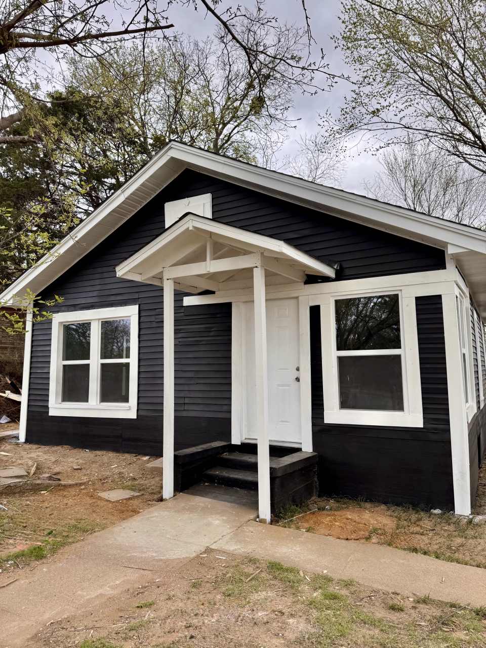 711 Martin Luther King St