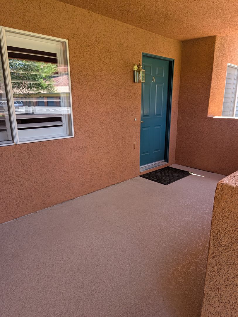 Furnished Condo at the Falls!