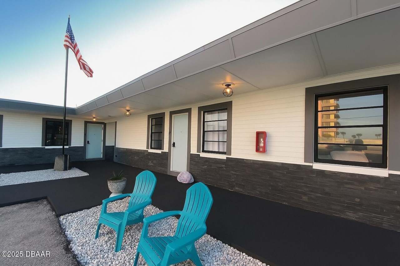 1915 N Atlantic Avenue unit: 1