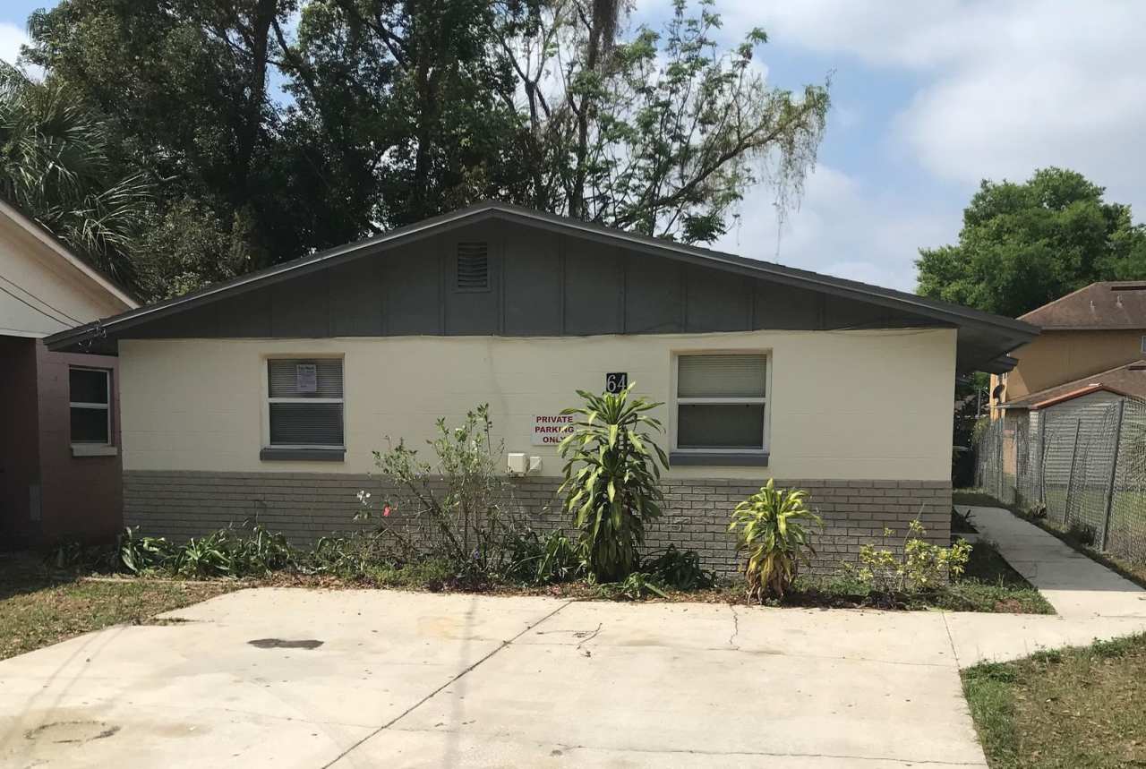 Affordable 2/1 Duplex Available Immediately!! Near I-4!