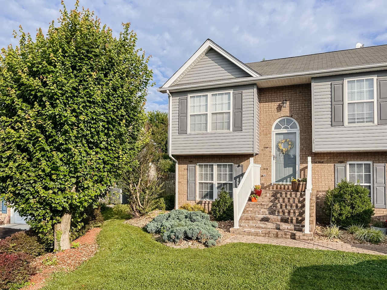 Updated 4 bedroom, 3 bath Home in Christiansburg
