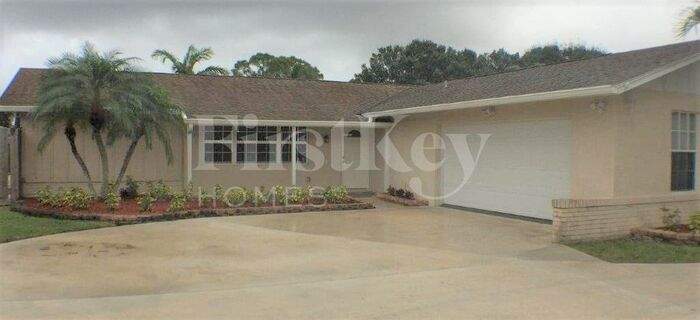 9802 North Military Trail