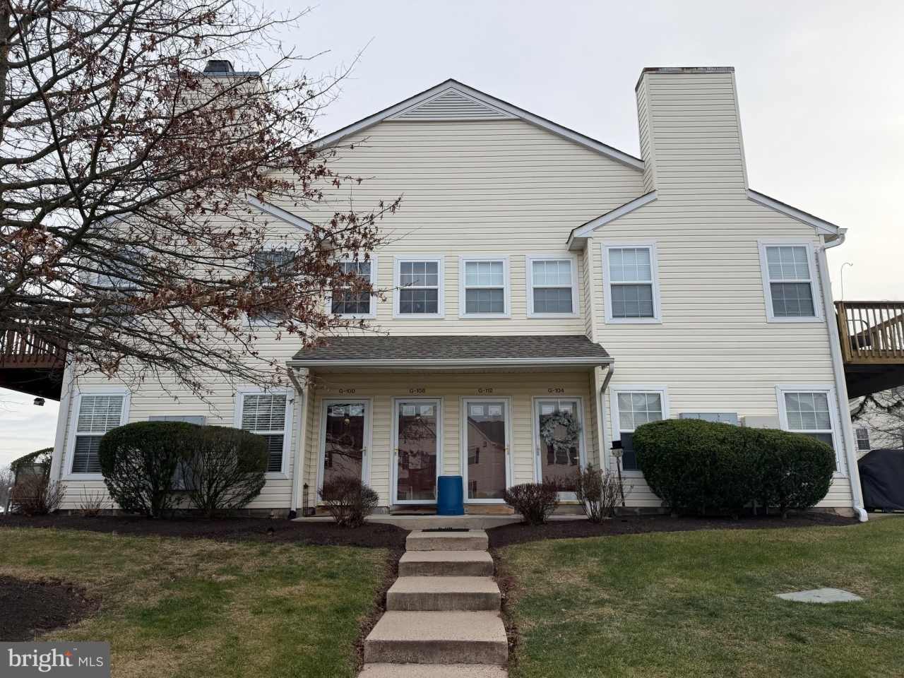 112 HORSESHOE Drive unit: 112