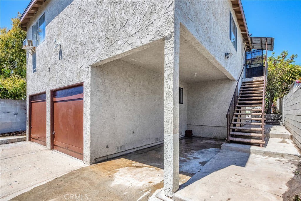 545 W Santa Cruz Street W